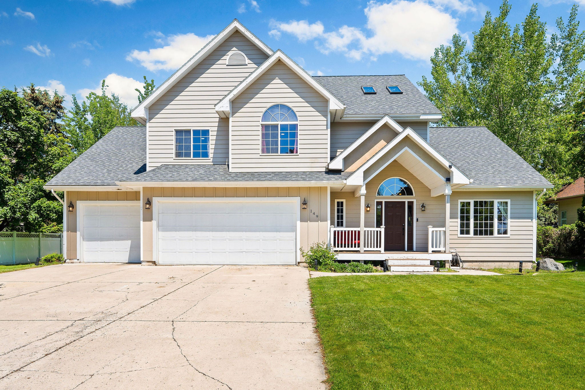 149 River View Drive