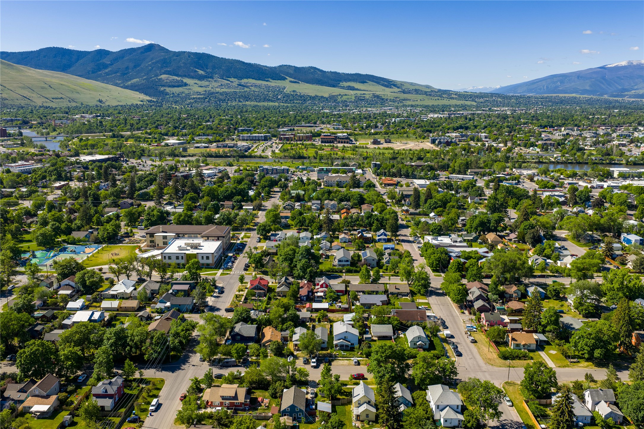 Missoula, Montana 59802, United States, 3 Bedrooms Bedrooms, ,2 BathroomsBathrooms,Residential,Pending,144595