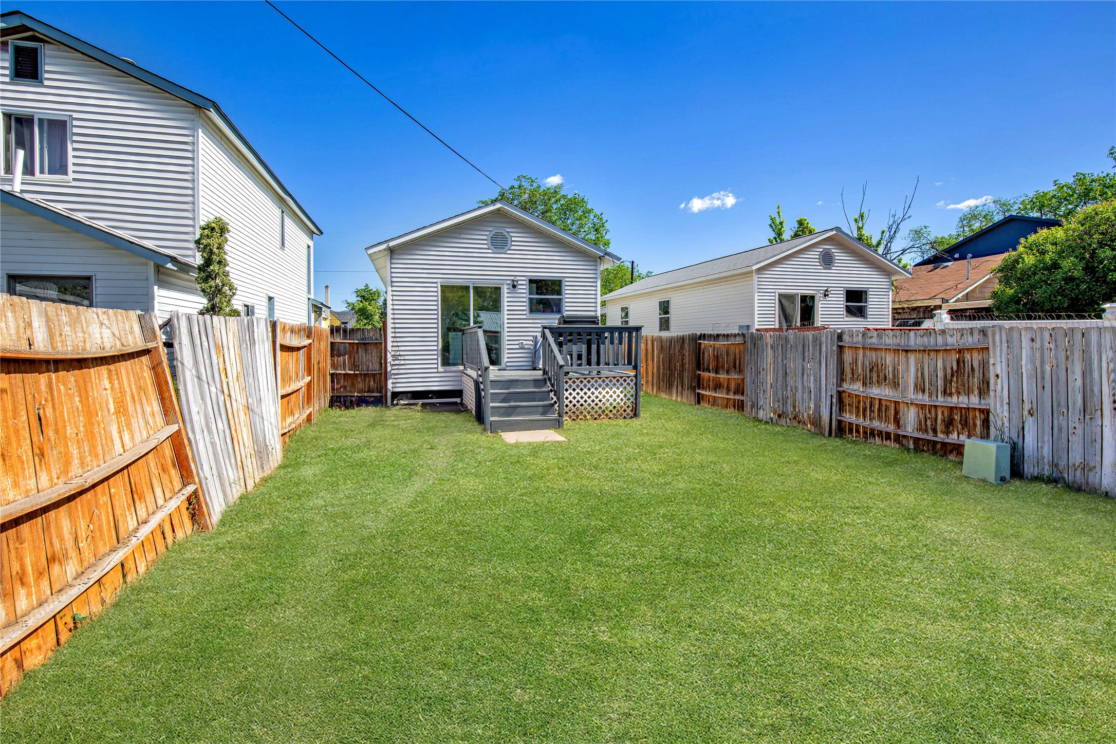 Missoula, Montana 59802, United States, 3 Bedrooms Bedrooms, ,2 BathroomsBathrooms,Residential,Pending,144595