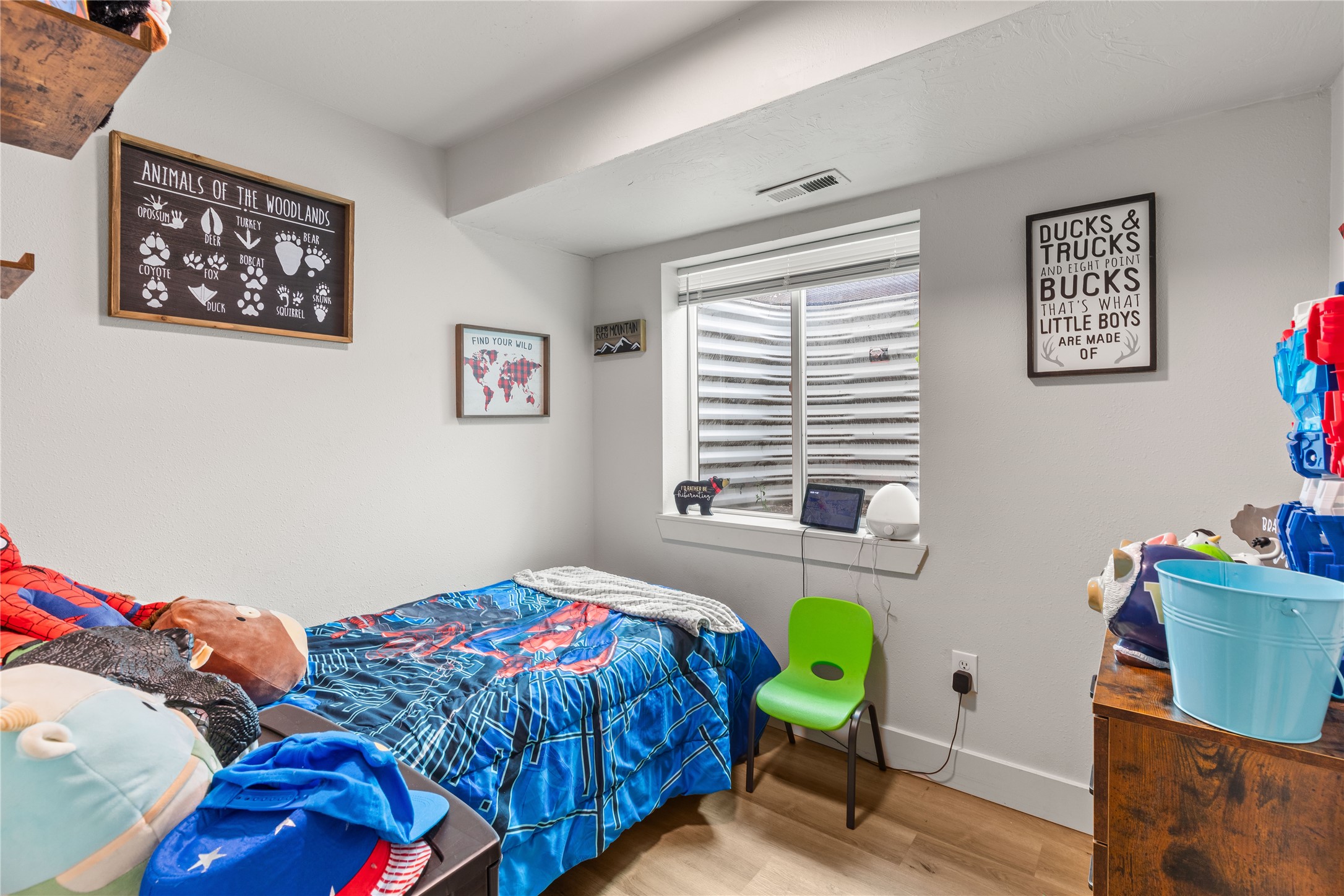 Missoula, Montana 59802, United States, 3 Bedrooms Bedrooms, ,2 BathroomsBathrooms,Residential,Pending,144595