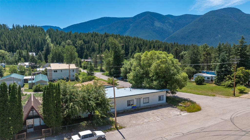 Photo of 100 Central Avenue, Martin City, MT 59926 (MLS # 30074568)
