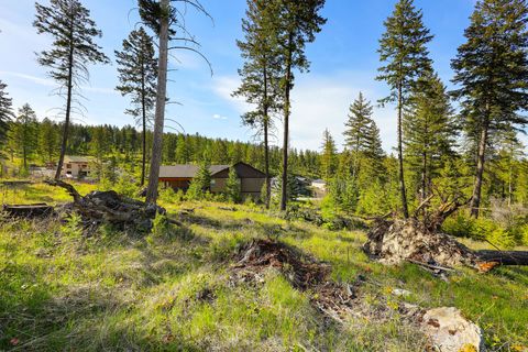 Tiny photo for 109 Bay Court, Lakeside, MT 59922 (MLS # 30070139)