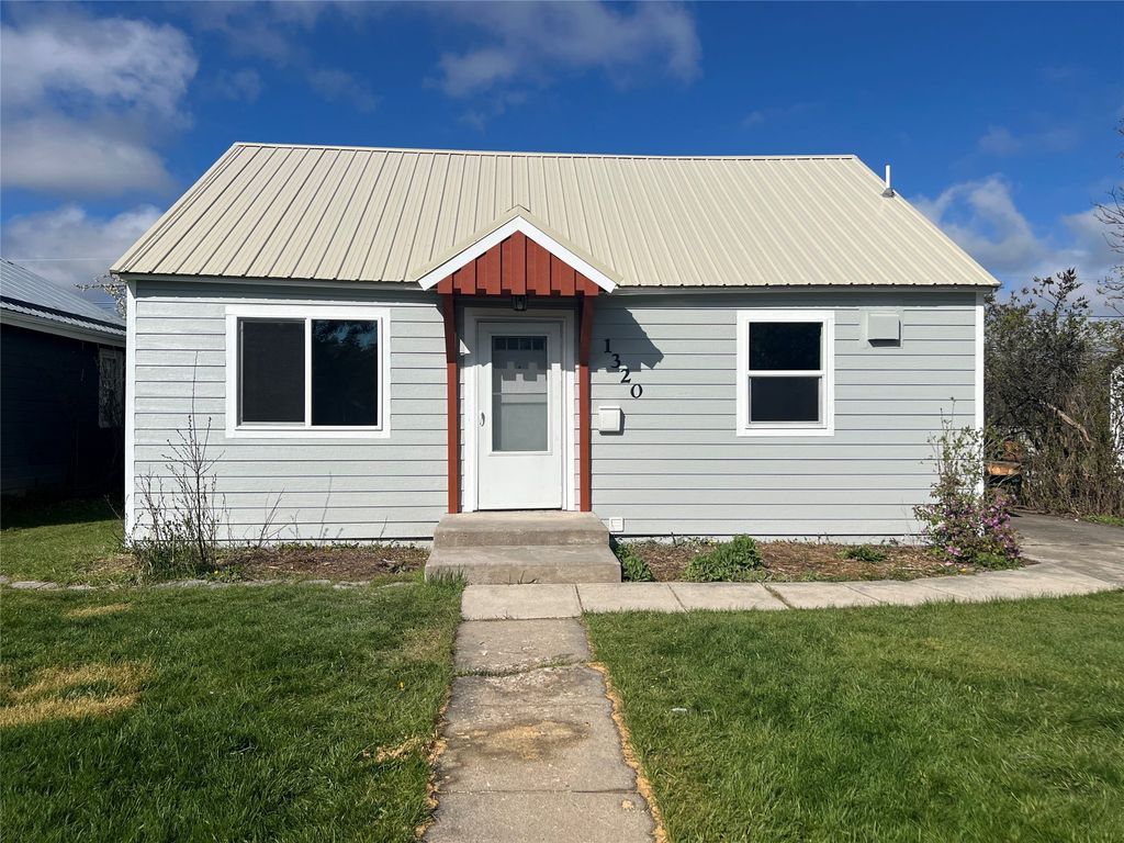 Photo of 1320 5th Avenue E, Kalispell, MT 59901 (MLS # 30069800)