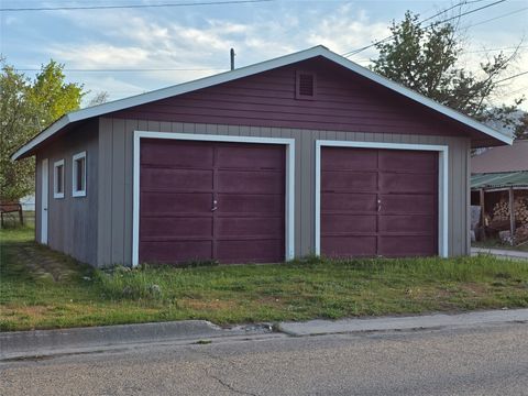 Tiny photo for 404 Dakota Avenue, Libby, MT 59923 (MLS # 30070833)