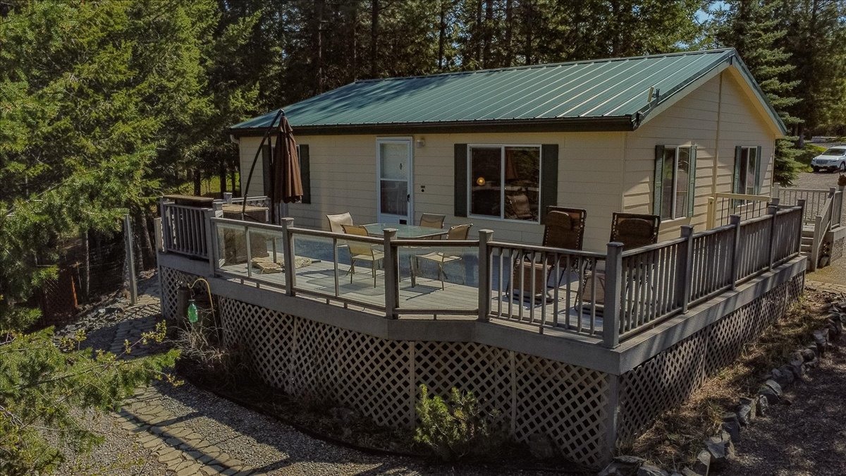 80 Lake Court