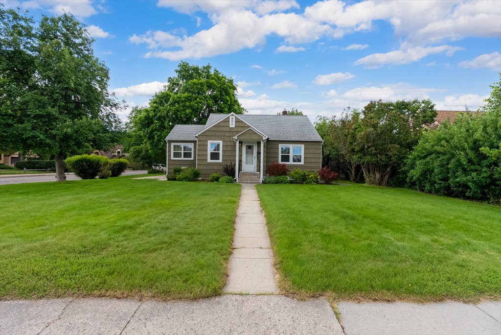 Photo of 141 Hastings Avenue, Missoula, MT 59801 (MLS # 30072183)