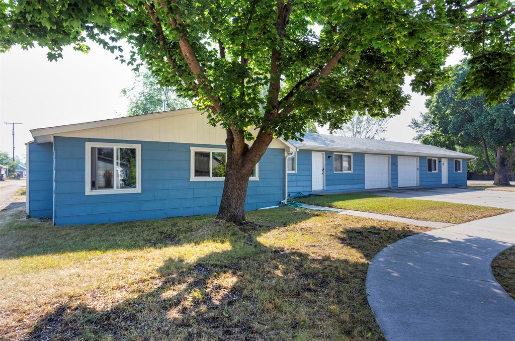 Photo of 1420 /1430 Grant Street, Missoula, MT 59801 (MLS # 30076995)