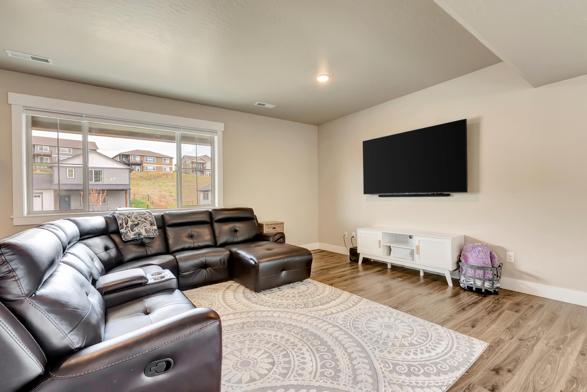 7047 Shaver Drive
