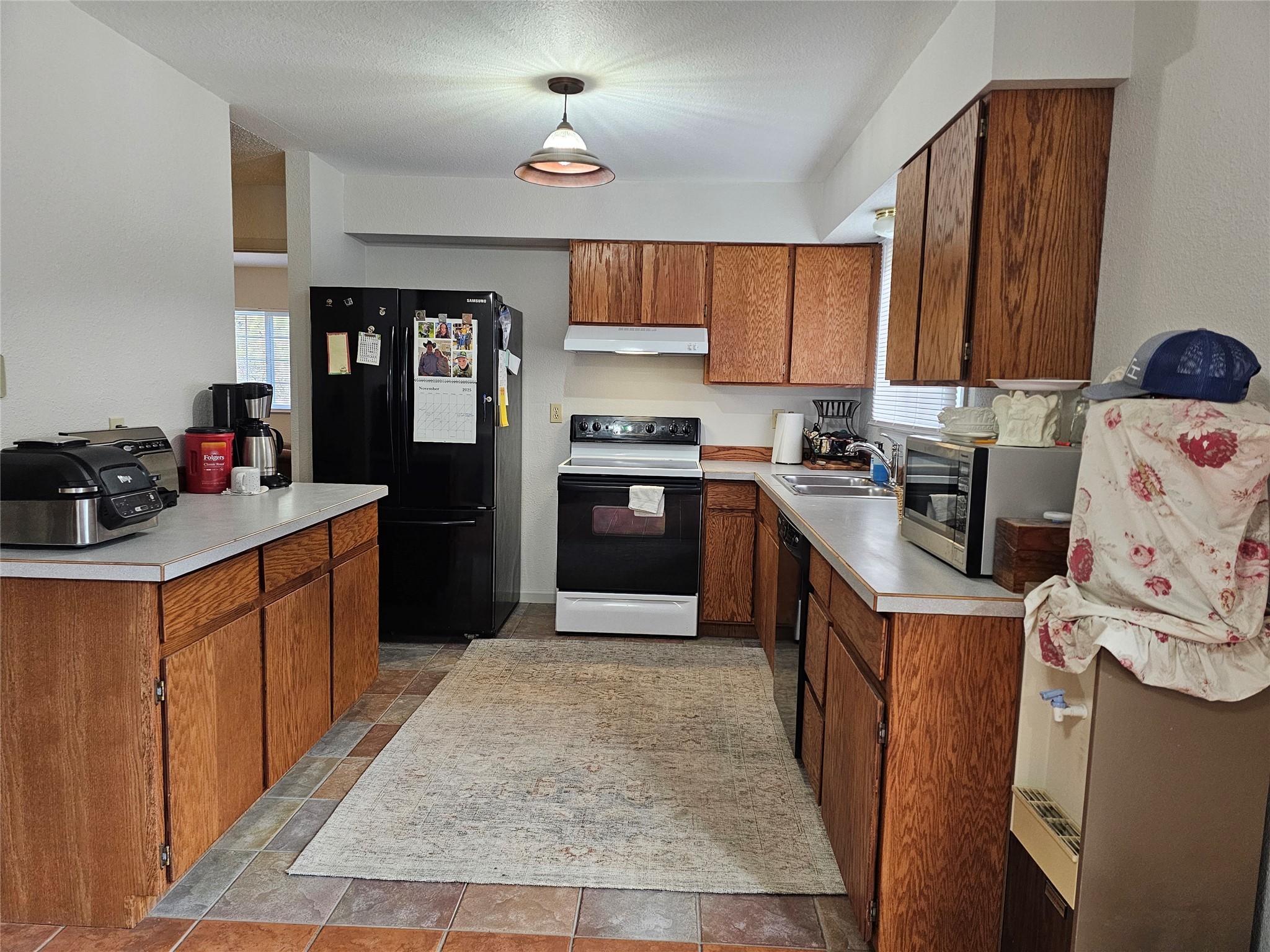 22255 Wallace Creek Road