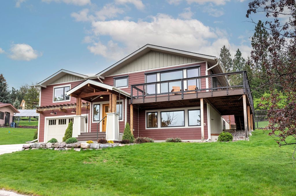 Photo of 6 Greenbrier Drive, Missoula, MT 59802 (MLS # 30069983)