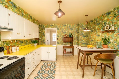 Tiny photo for 1800 Madeline Avenue, Missoula, MT 59801 (MLS # 30072867)