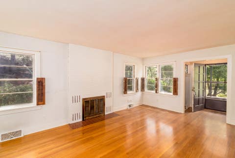 Tiny photo for 1800 Madeline Avenue, Missoula, MT 59801 (MLS # 30072867)