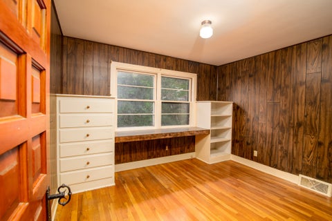Tiny photo for 1800 Madeline Avenue, Missoula, MT 59801 (MLS # 30072867)