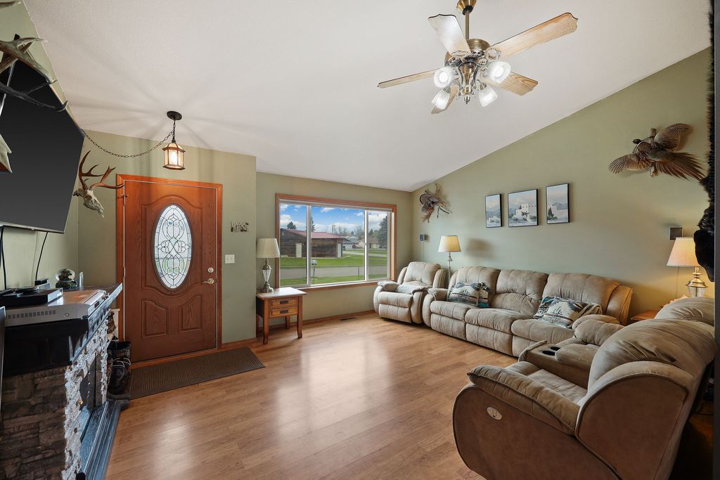 Photo of 1570 Condor Drive, Kalispell, MT 59901 (MLS # 30068855)