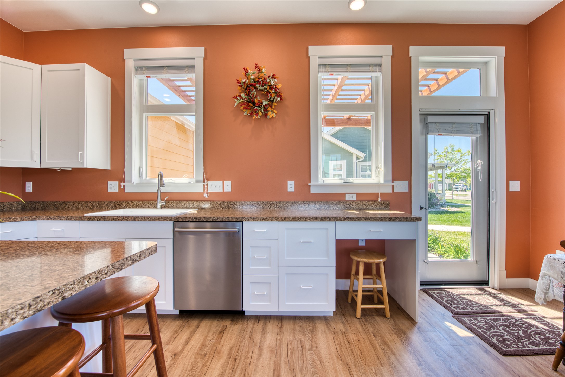 306 Mansion View Loop