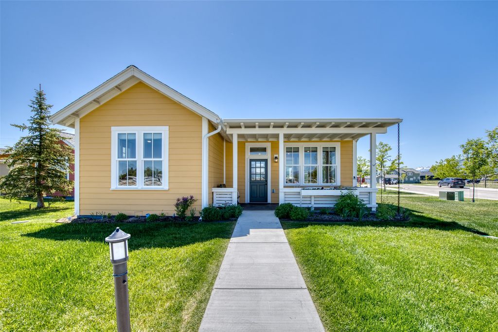 Photo of 306 Mansion View Loop, Hamilton, MT 59840 (MLS # 30051354)