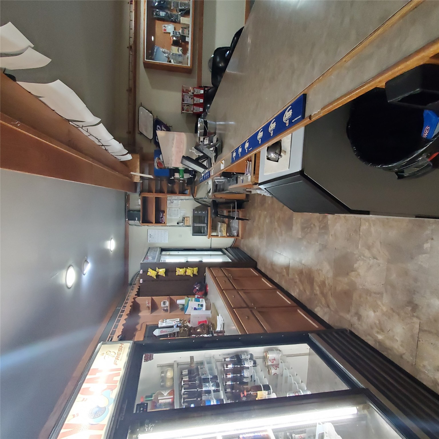 427 Main Avenue S