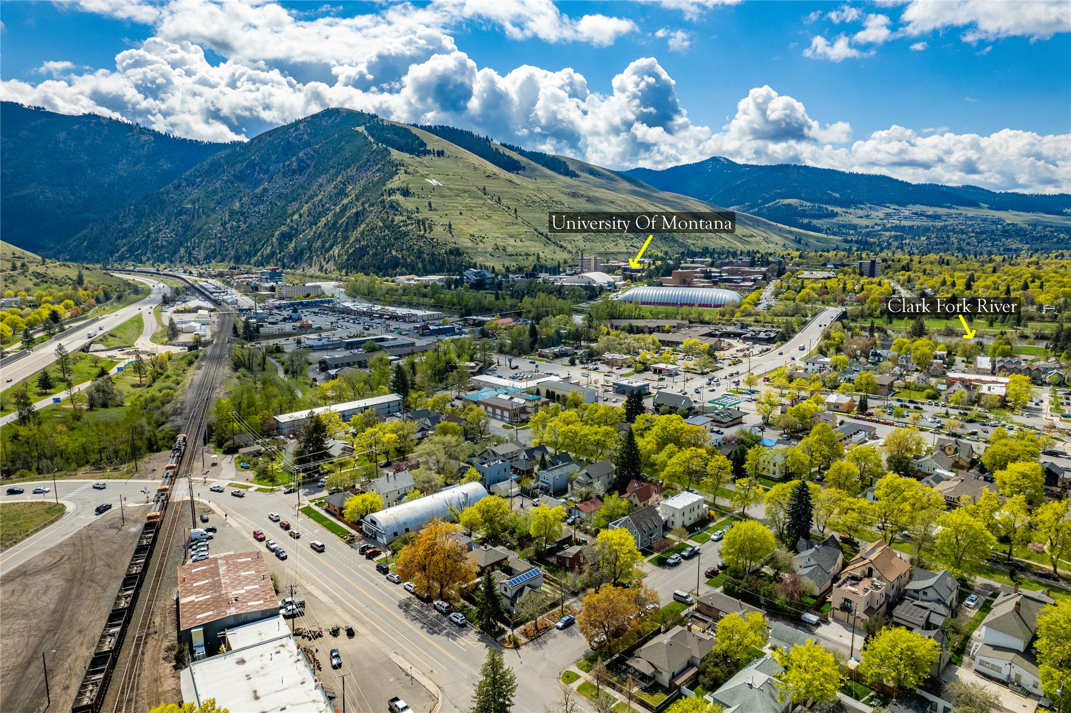 Missoula, Montana 59802, United States, 2 Bedrooms Bedrooms, ,3 BathroomsBathrooms,Residential,Active,122091