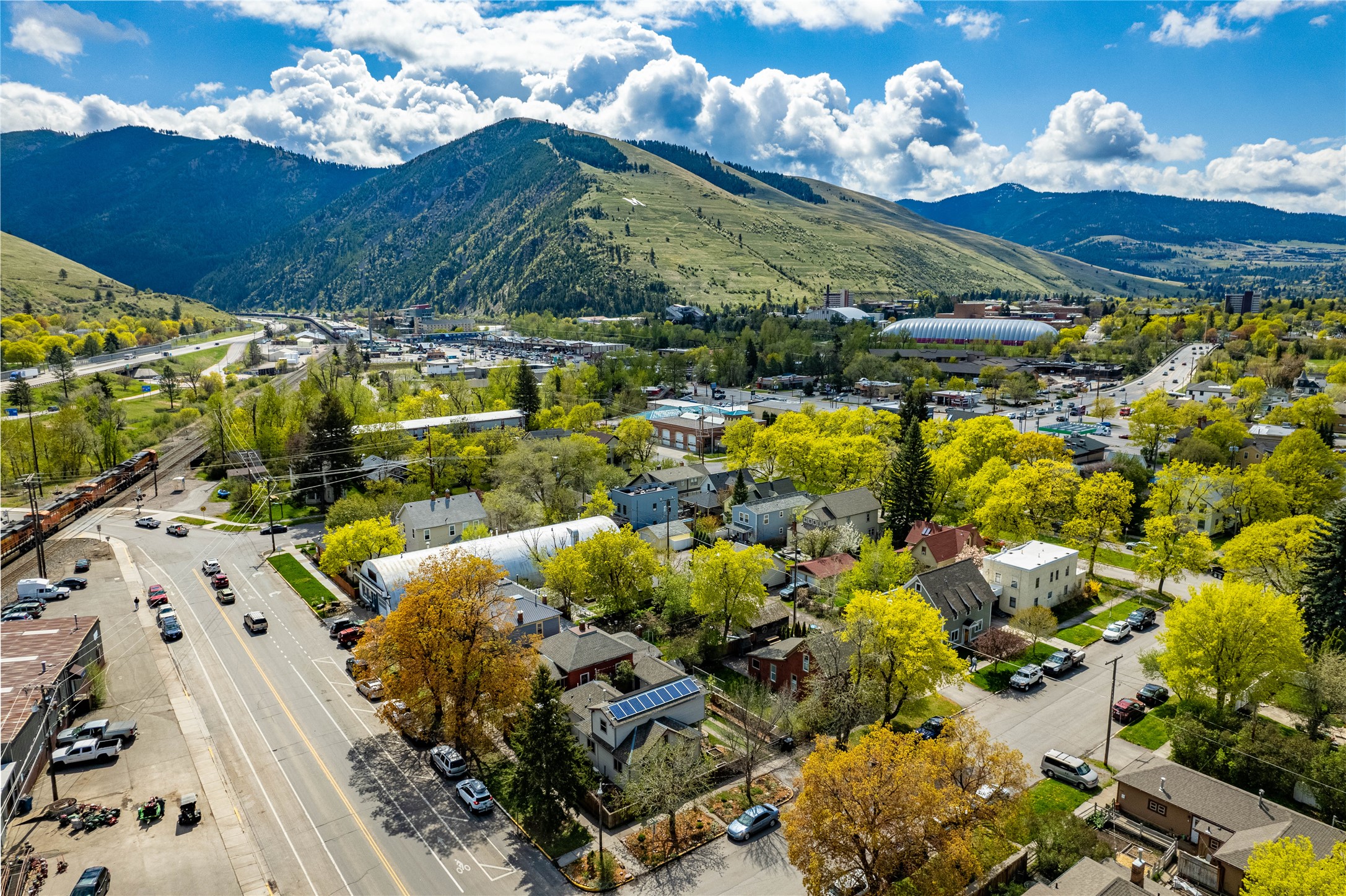 Missoula, Montana 59802, United States, 2 Bedrooms Bedrooms, ,3 BathroomsBathrooms,Residential,Active,122091