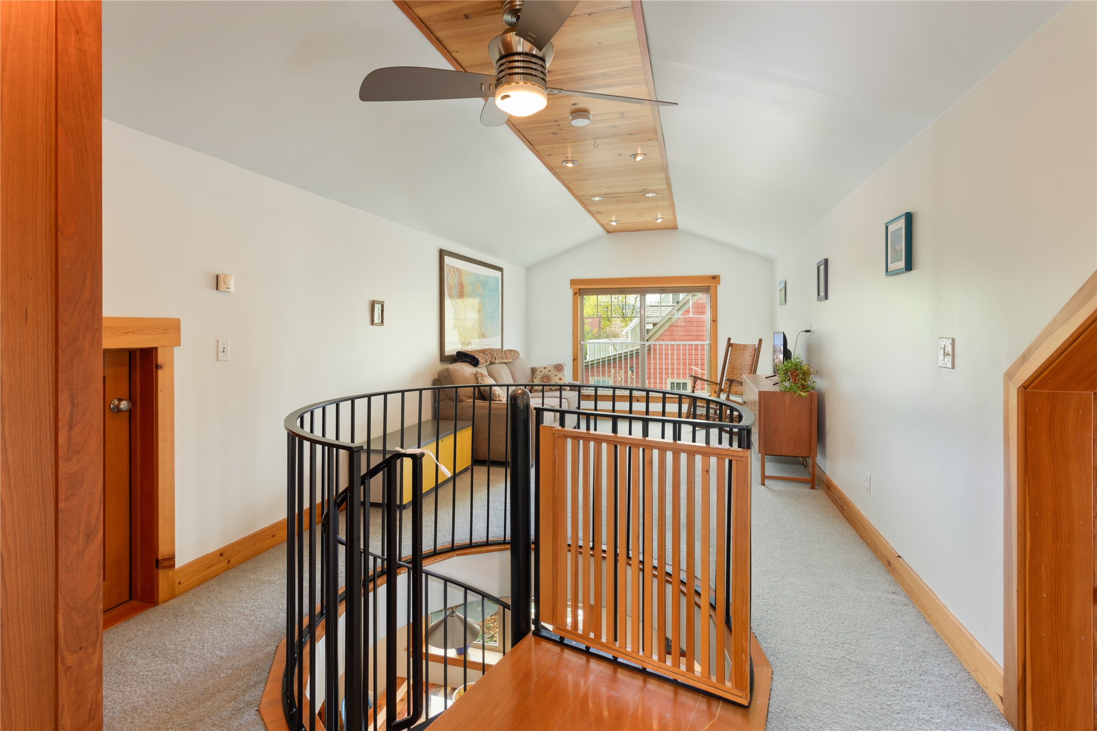 Missoula, Montana 59802, United States, 2 Bedrooms Bedrooms, ,3 BathroomsBathrooms,Residential,Active,122091