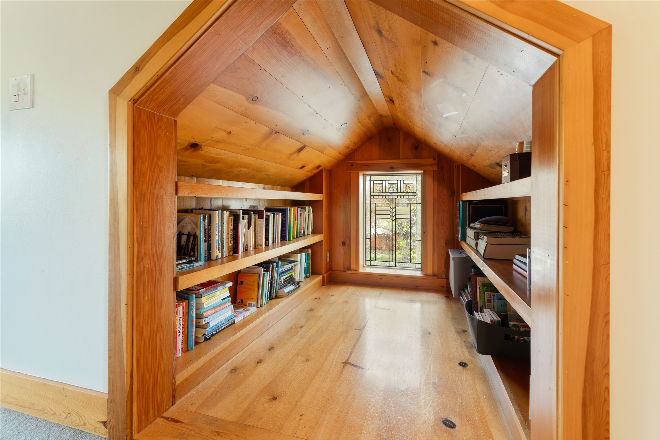 Missoula, Montana 59802, United States, 2 Bedrooms Bedrooms, ,3 BathroomsBathrooms,Residential,Active,122091