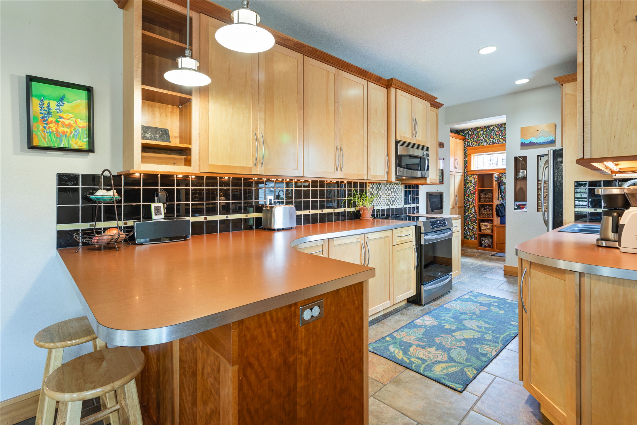 Missoula, Montana 59802, United States, 2 Bedrooms Bedrooms, ,3 BathroomsBathrooms,Residential,Active,122091