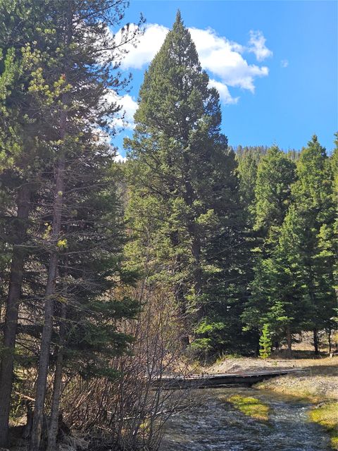 Tiny photo for 2220 Hogum Creek Road, Lincoln, MT 59639 (MLS # 30070172)