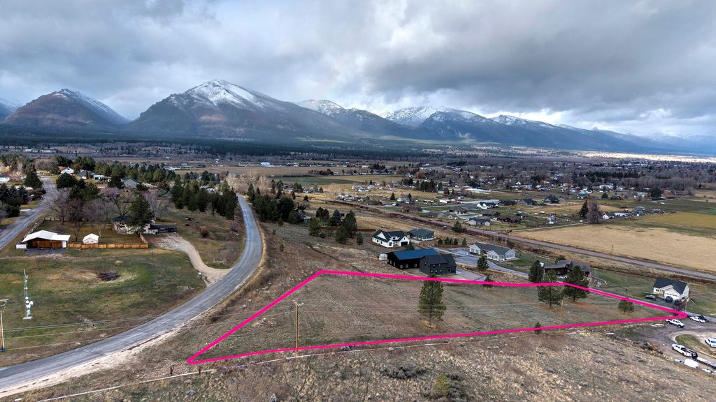 Photo of 844 Cochise Way, Hamilton, MT 59840 (MLS # 30062139)