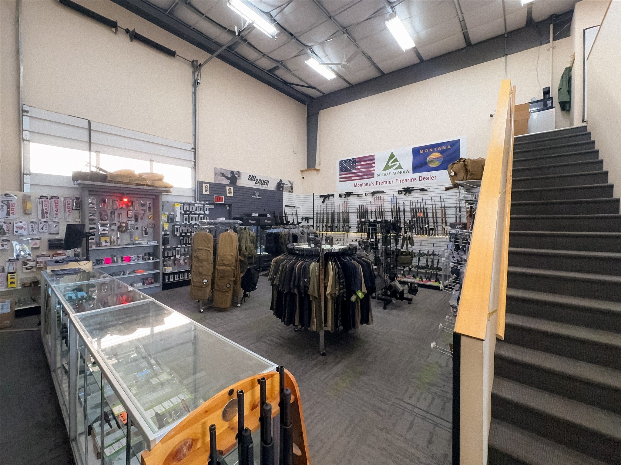 2825 Stockyard Road E6