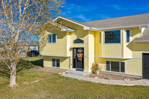 Photo of 224 Washington Boulevard, Great Falls, MT 59404 (MLS # 30078233)