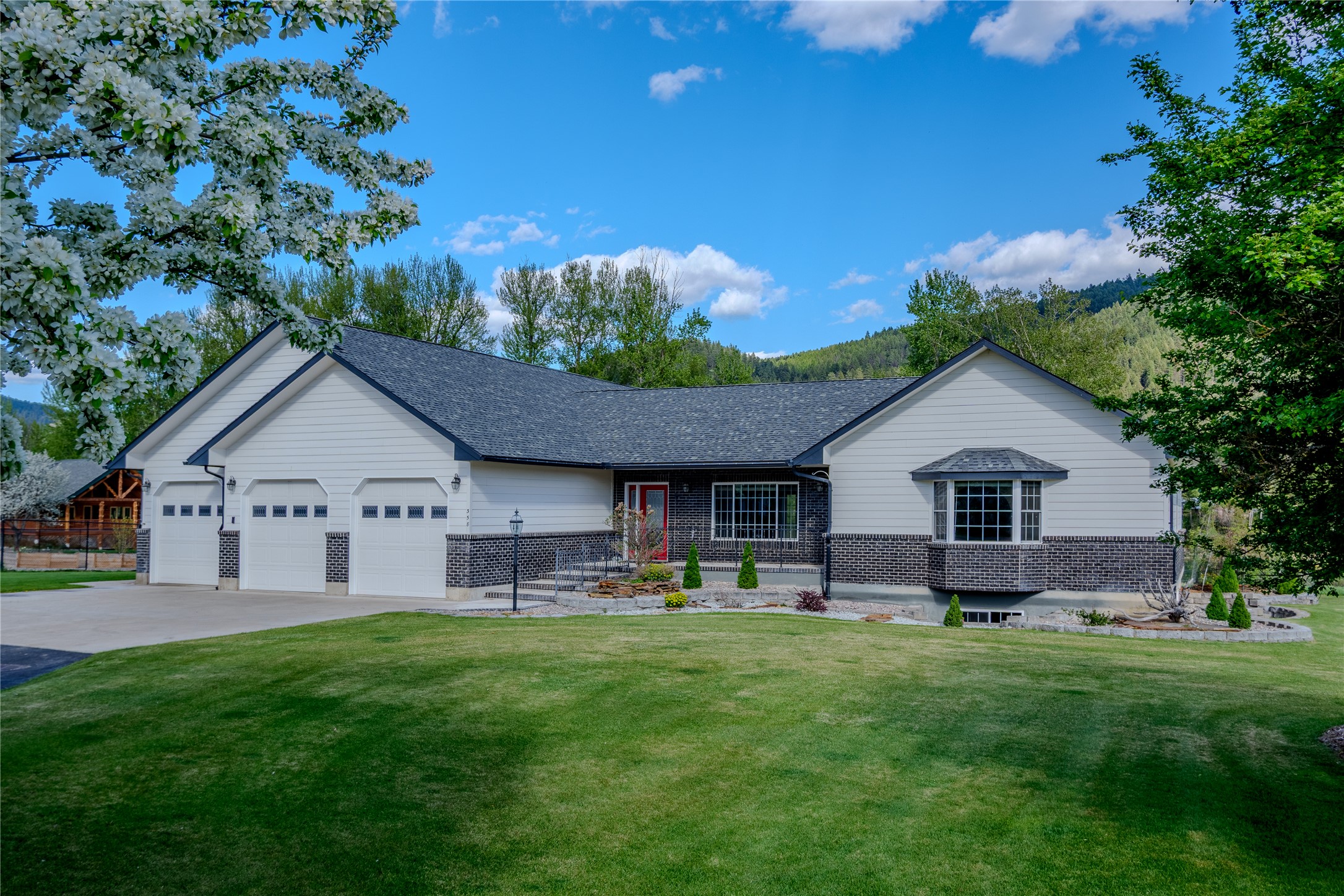 358 Edgewater Drive
