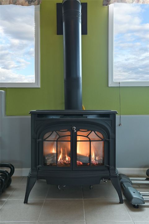 Tiny photo for 16 Wagon Wheel Lane, Plains, MT 59859 (MLS # 30061243)