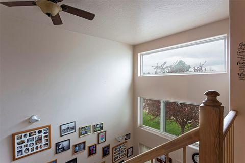 Tiny photo for 123 Grandview Way, Missoula, MT 59803 (MLS # 30067574)