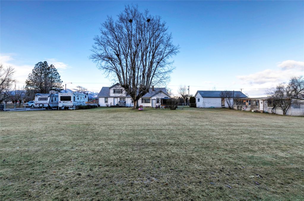 Photo of 970 S Reserve Street, Missoula, MT 59801 (MLS # 30063514)