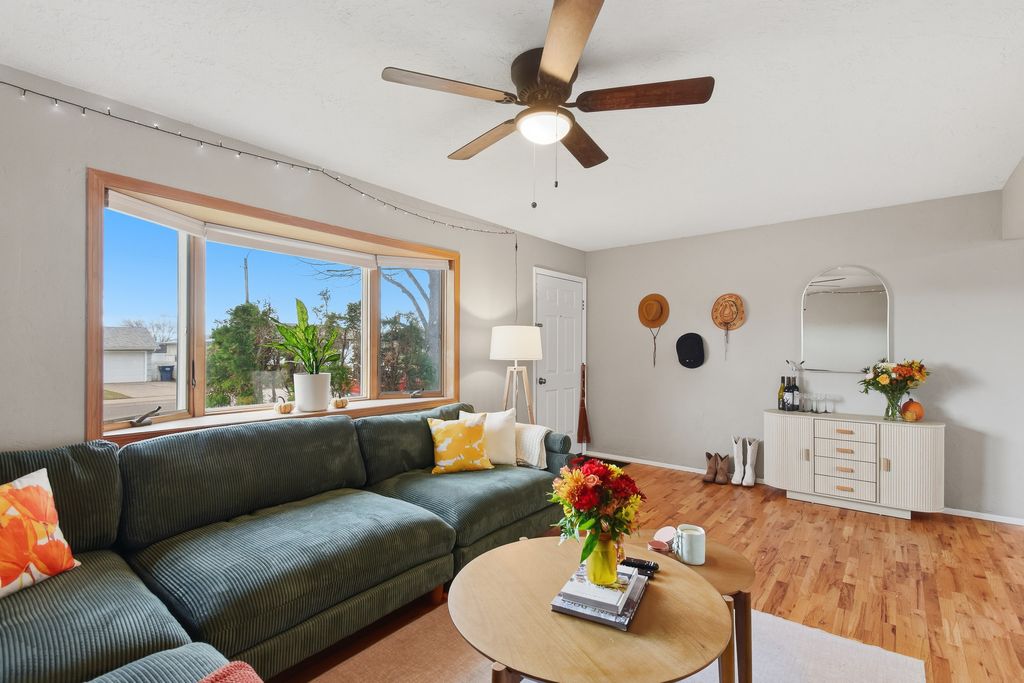 Photo of 501 23rd Avenue NE, Great Falls, MT 59404 (MLS # 30060968)