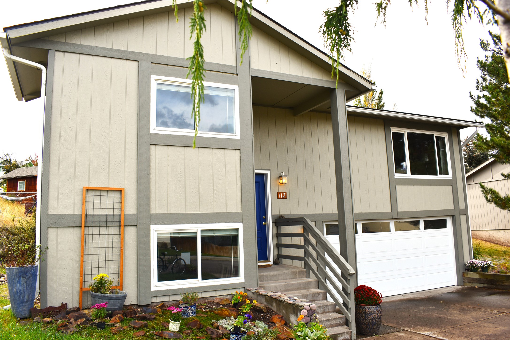 112 Meadowlark Court