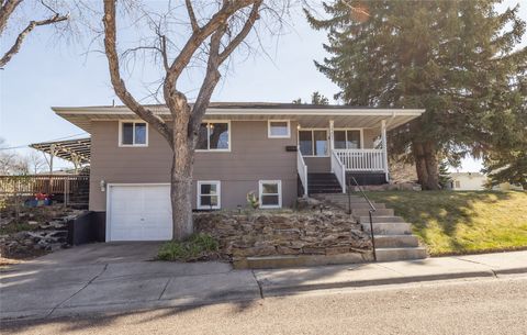 Photo of 2201 8th Avenue S, Great Falls, MT 59405 (MLS # 30069189)