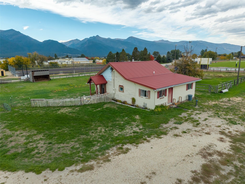 Photo of 900 Phillips Street, Stevensville, MT 59870 (MLS # 30079125)