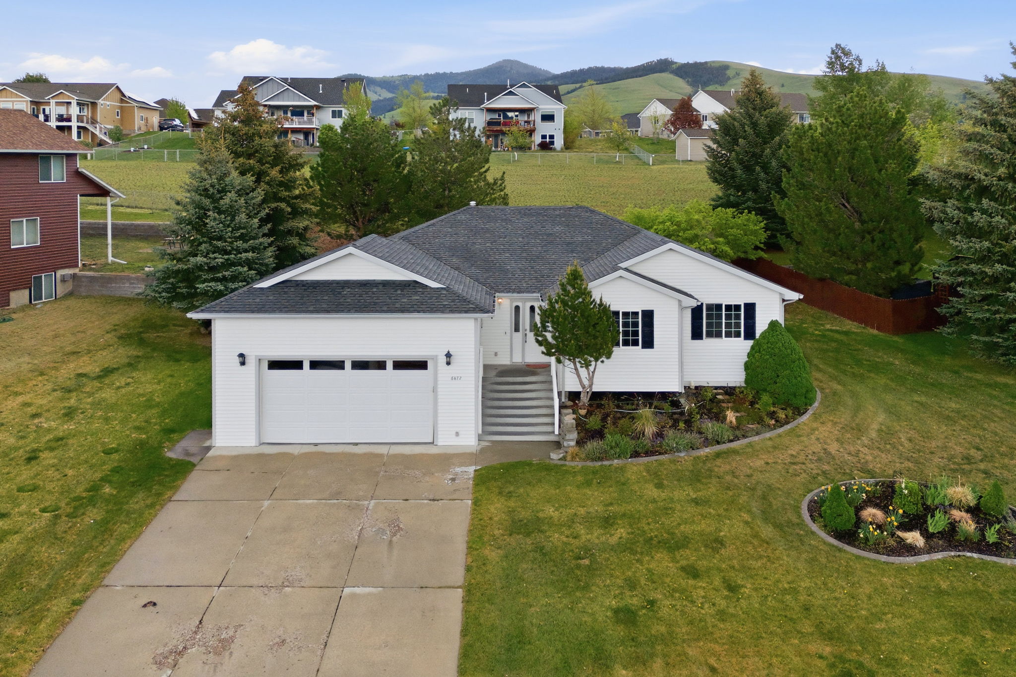 6872 Joy Drive