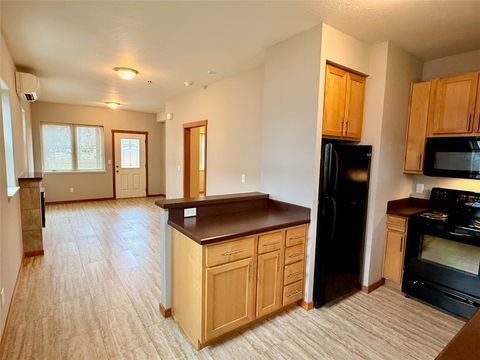 Tiny photo for 1335 Dakota Street #6, Missoula, MT 59801 (MLS # 30069590)