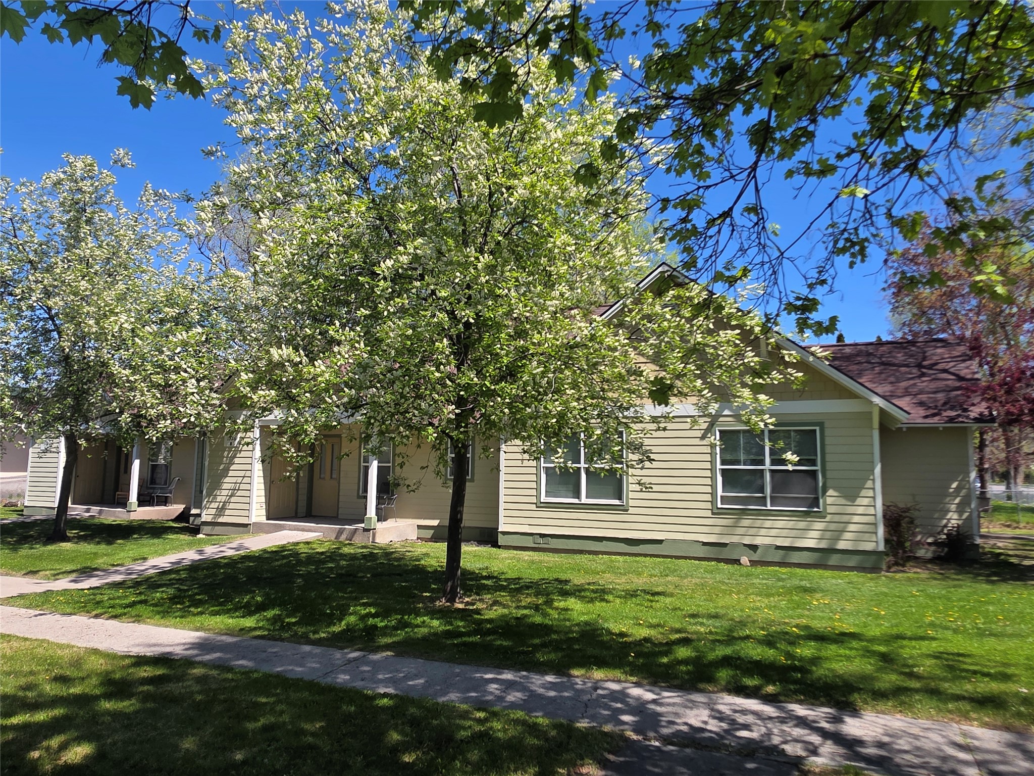 1326 - 1330 S 4th Street W