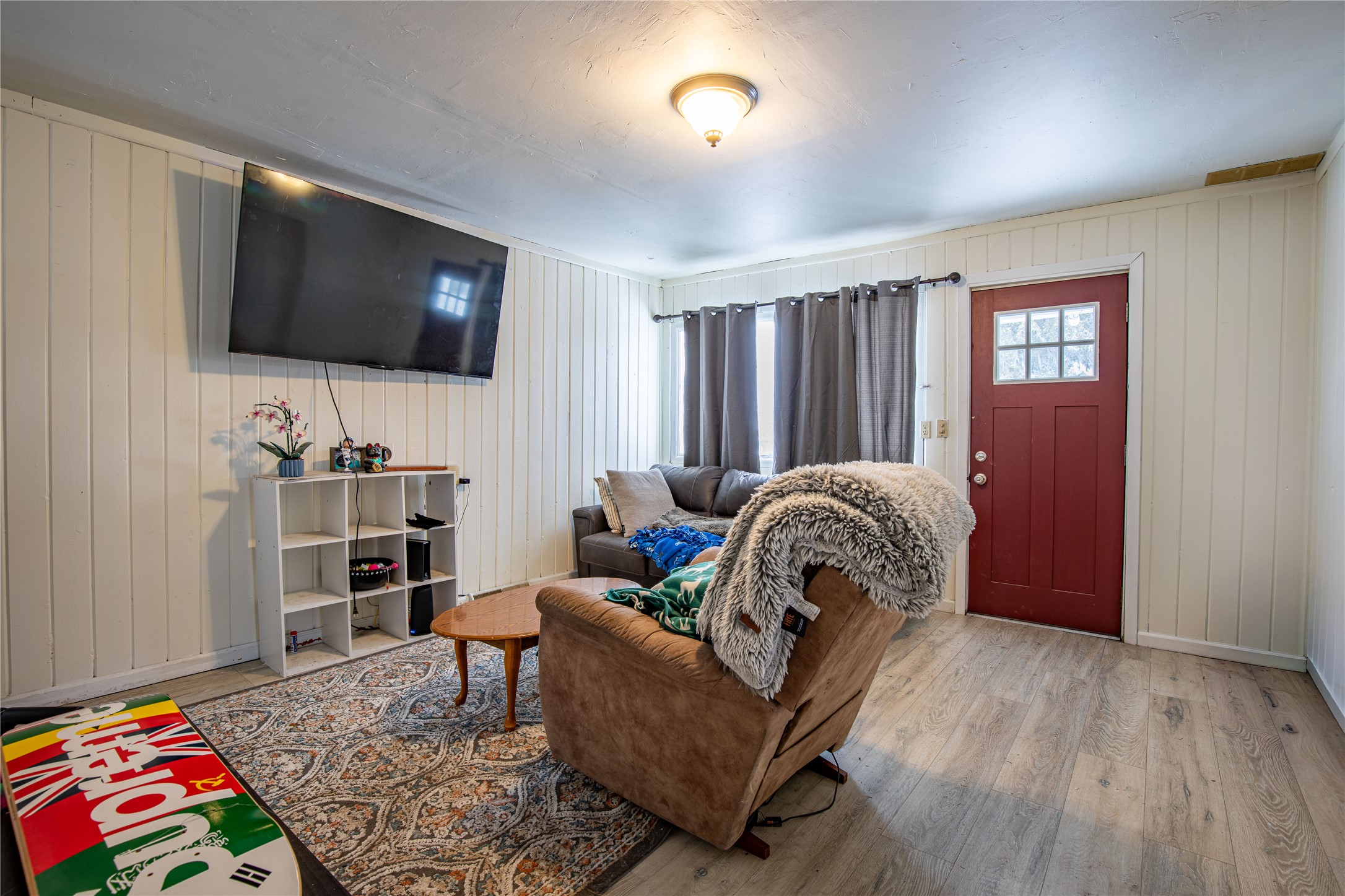 2045 S 13th Street W