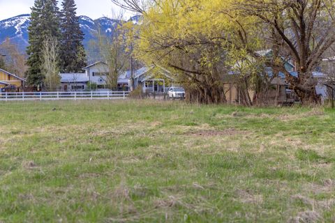 Tiny photo for 320 W Fourth Street, Whitefish, MT 59937 (MLS # 30069588)