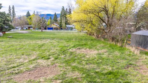 Tiny photo for 320 W Fourth Street, Whitefish, MT 59937 (MLS # 30069588)