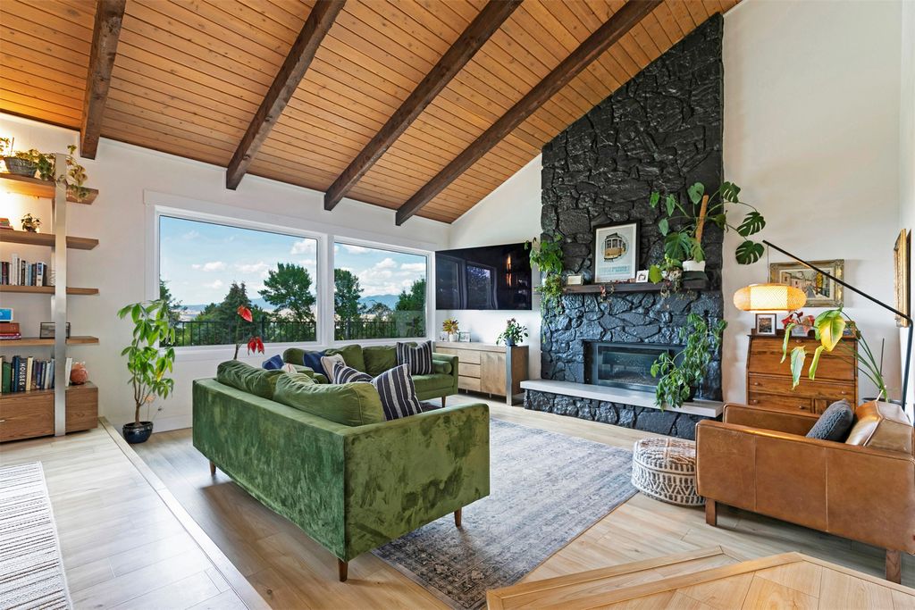 Photo of 410 Ben Hogan Drive, Missoula, MT 59803 (MLS # 30068831)