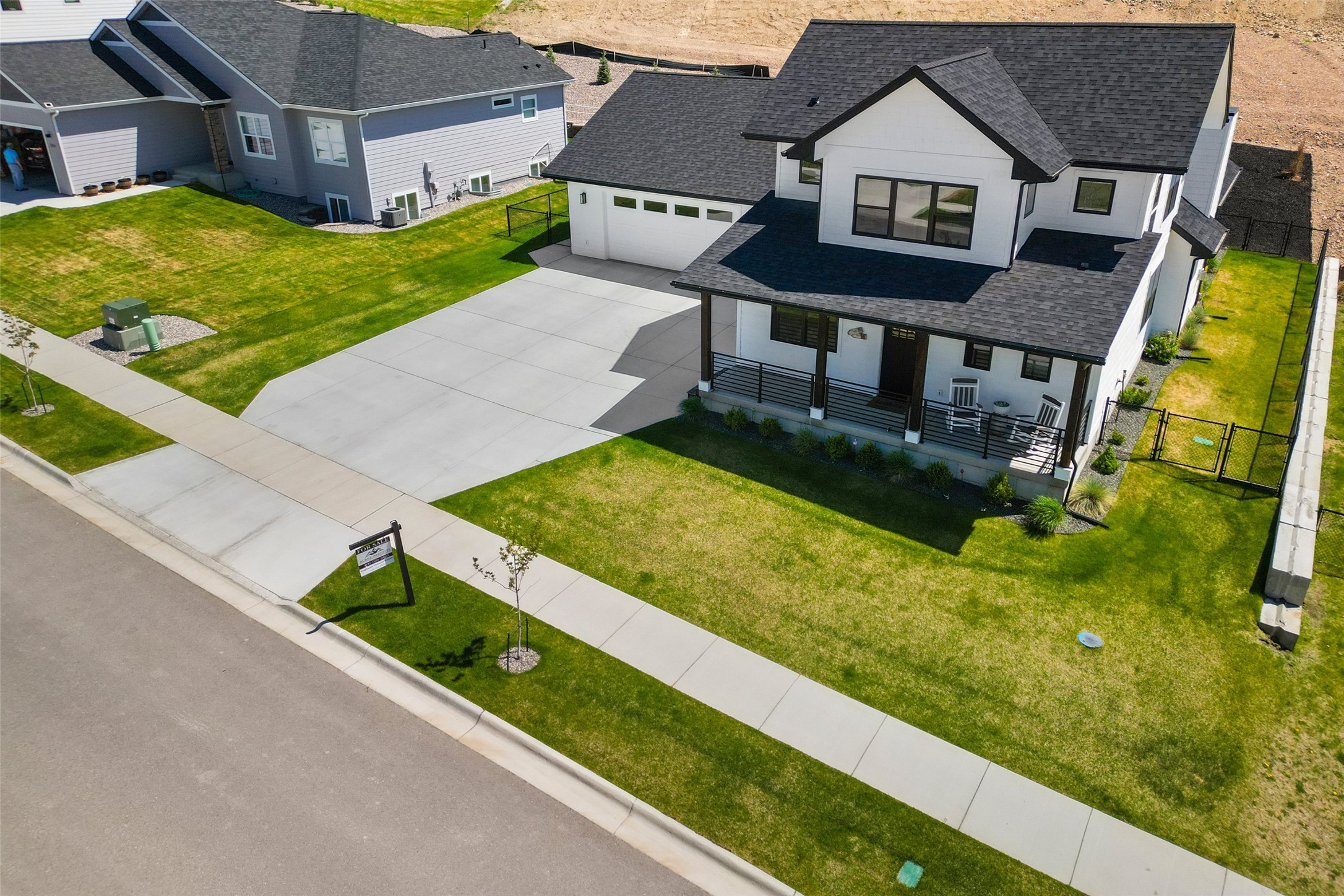 7038 Max Drive