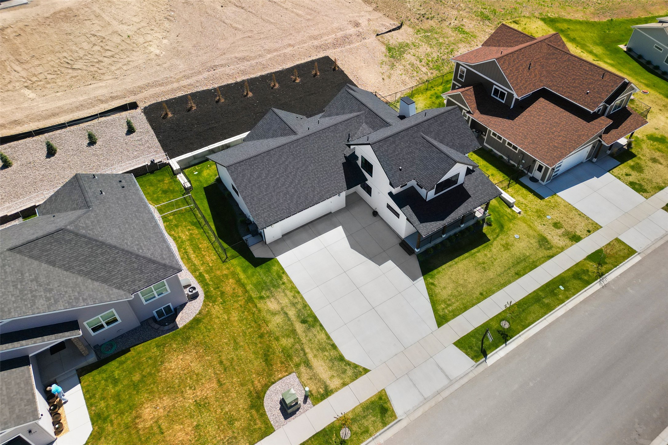 7038 Max Drive