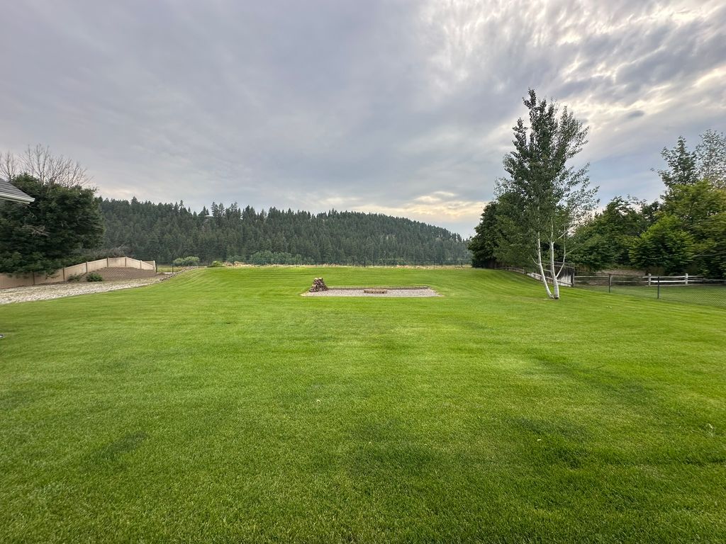 Photo of 1160 Rocky Meadows Trail, Kalispell, MT 59901 (MLS # 30075376)