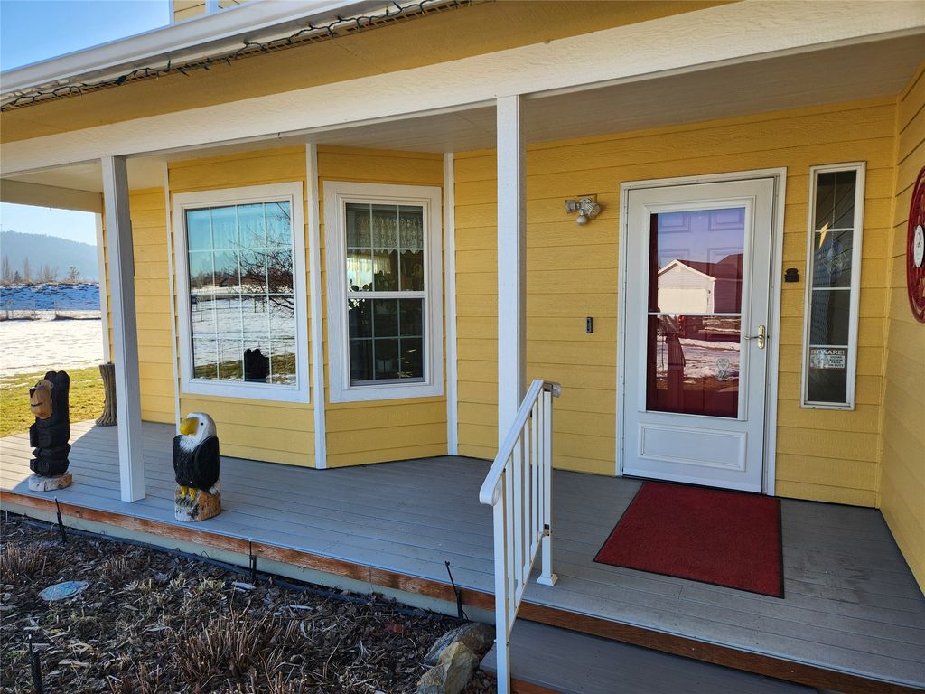 Photo of 130 Greenbriar Drive, Kalispell, MT 59901 (MLS # 30064189)