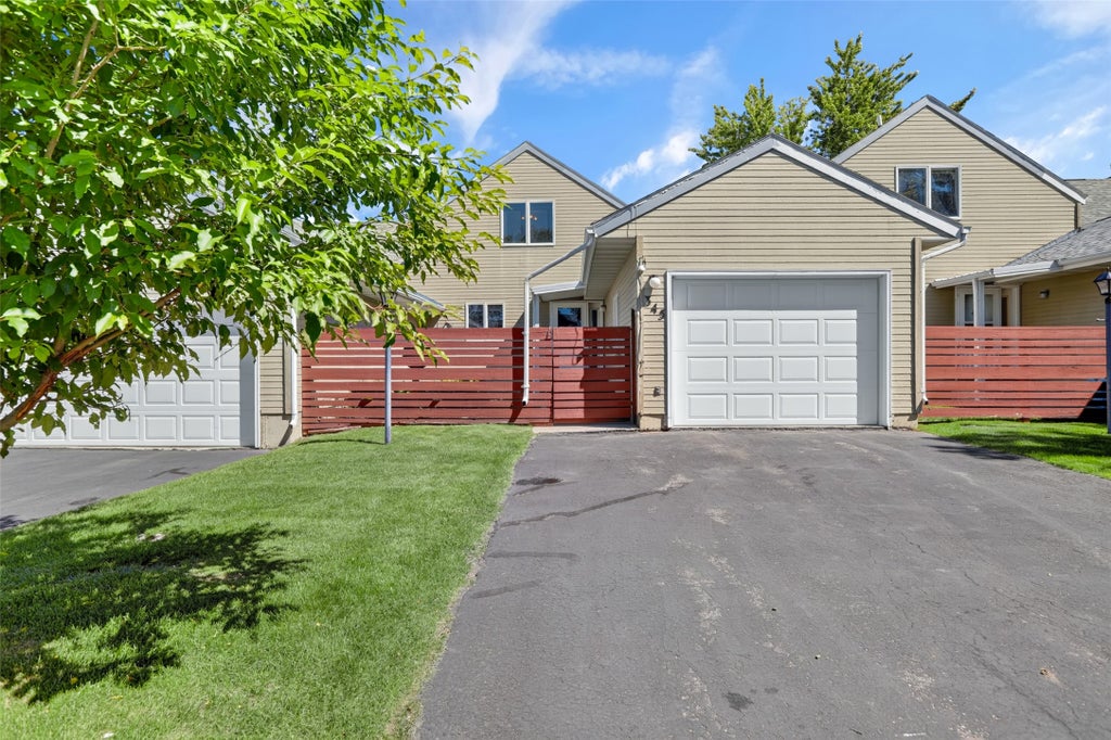 Photo of 345 Lamplighter Lane #3C, Great Falls, MT 59405 (MLS # 30074326)
